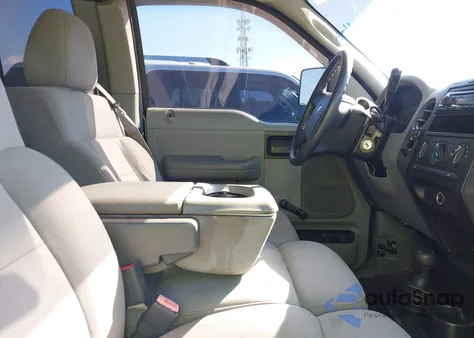 2005 Ford F-150 Stx/Xl/Xlt из США, поврежденный, VIN 1FTRX14W45FB55730